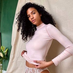 FREE PEOPLE TURTLENECK